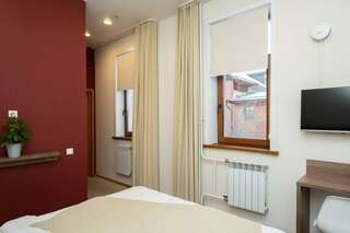 Отель North Star Иркутск Стандартный двухместный номер с 1 кроватью или 2 отдельными кроватями-4