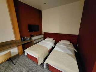 Отель North Star Иркутск Cемейный номер с собственной ванной комнатой-3